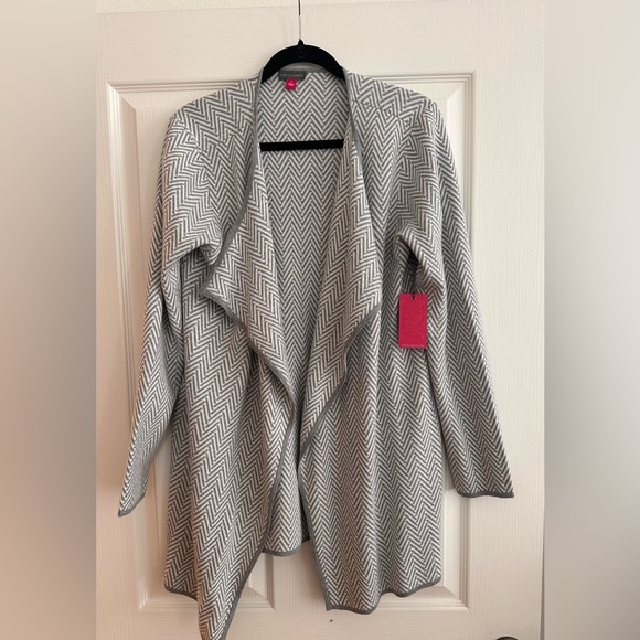 Vince Camuto Herringbone Cardigan Size L - Picture 3 of 6